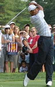 220px-Tiger_Woods_2007